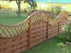 В качестве Деревянный забор Радуга2 прекрасно будет смотреться..
